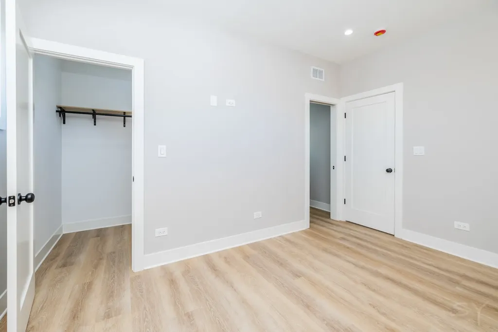 1548 South Sawyer Street Chicago IL 60623