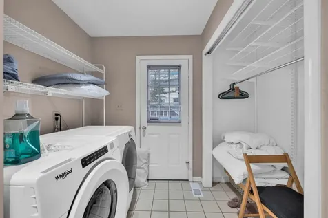 8 Heaton Court Sugar Grove IL 60554