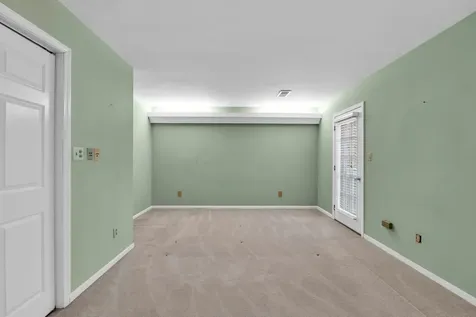 8 Heaton Court Sugar Grove IL 60554