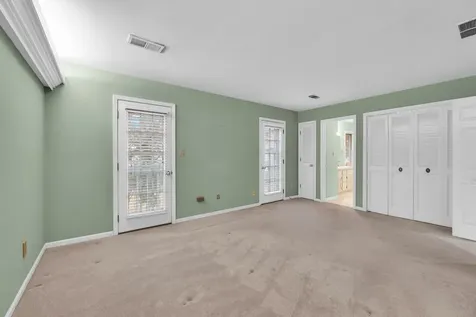 8 Heaton Court Sugar Grove IL 60554
