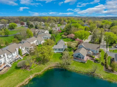 8 Heaton Court Sugar Grove IL 60554