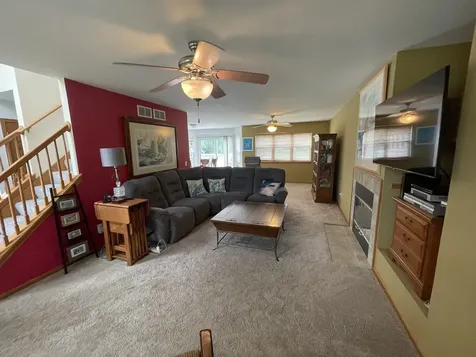 1610 Cottonwood Trail Yorkville IL 60560