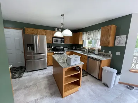 1610 Cottonwood Trail Yorkville IL 60560