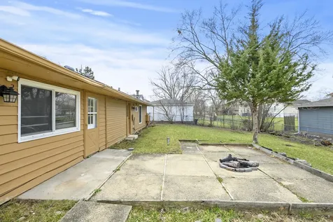 918 Notre Dame Drive Matteson IL 60443