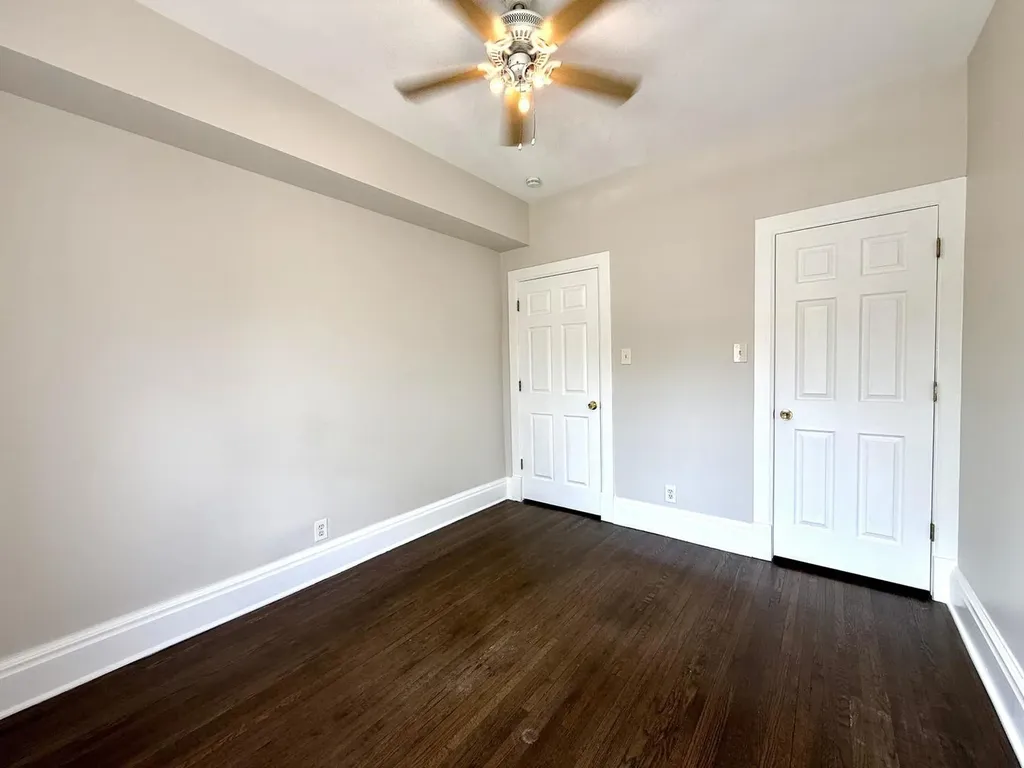 4354 West Washington Boulevard Chicago IL 60624