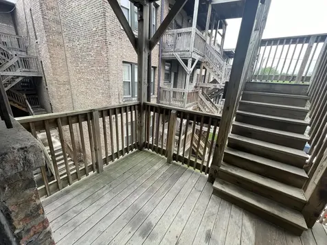 4354 West Washington Boulevard Chicago IL 60624