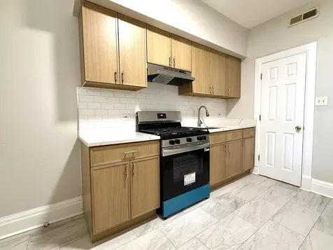 4354 West Washington Boulevard Chicago IL 60624
