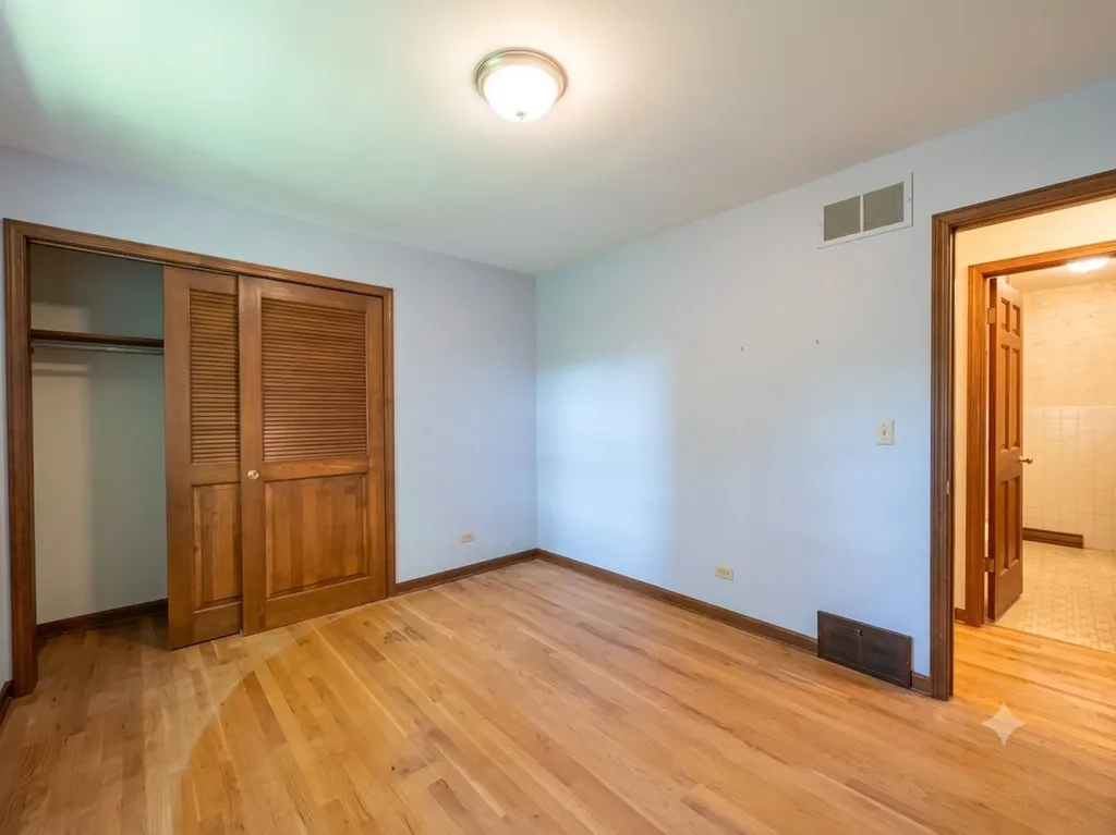 1009 Anne Road Naperville IL 60540