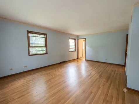 1009 Anne Road Naperville IL 60540