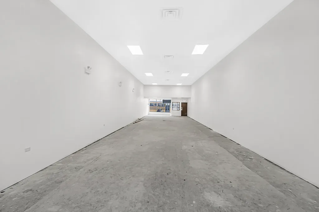 2915 West Cermak Road Chicago IL 60623