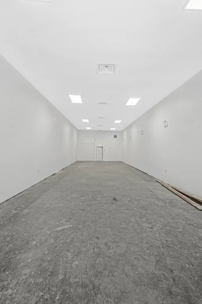 2915 West Cermak Road Chicago IL 60623