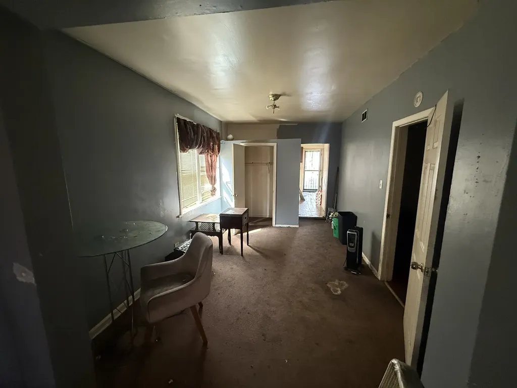 830 North Springfield Avenue Chicago IL 60651