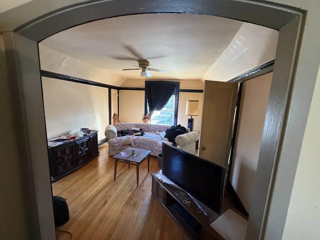 830 North Springfield Avenue Chicago IL 60651