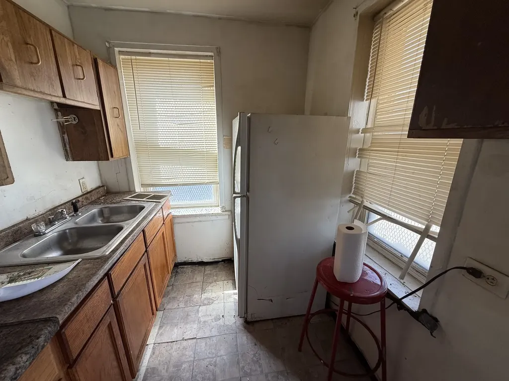 830 North Springfield Avenue Chicago IL 60651