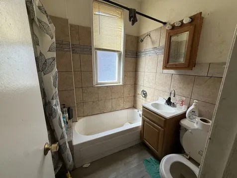 830 North Springfield Avenue Chicago IL 60651