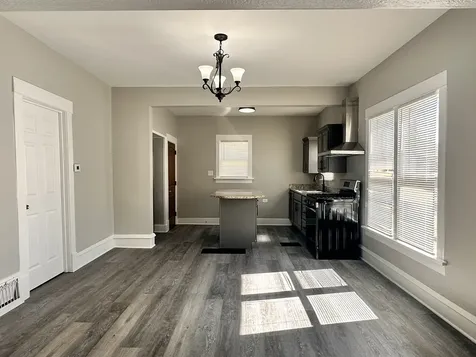 905 North Jackson Street Streator IL 61364