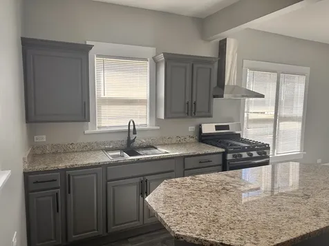905 North Jackson Street Streator IL 61364