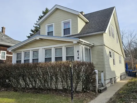 636 Homewood Avenue Highland Park IL 60035