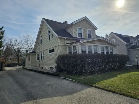 636 Homewood Avenue Highland Park IL 60035