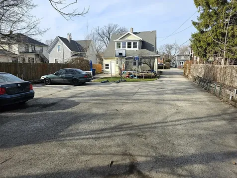 636 Homewood Avenue Highland Park IL 60035