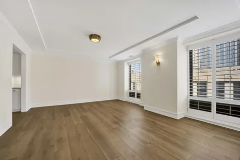 40 East Delaware Place Chicago IL 60611