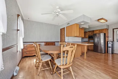 2594 East 1069th Road Ottawa IL 61350