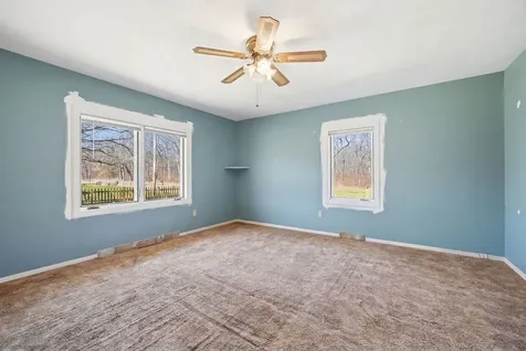 2594 East 1069th Road Ottawa IL 61350