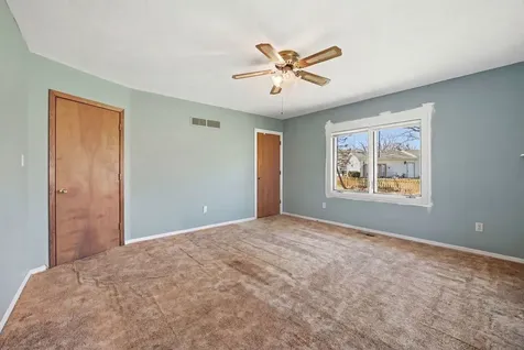 2594 East 1069th Road Ottawa IL 61350