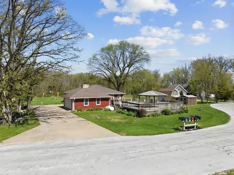 2594 East 1069th Road Ottawa IL 61350