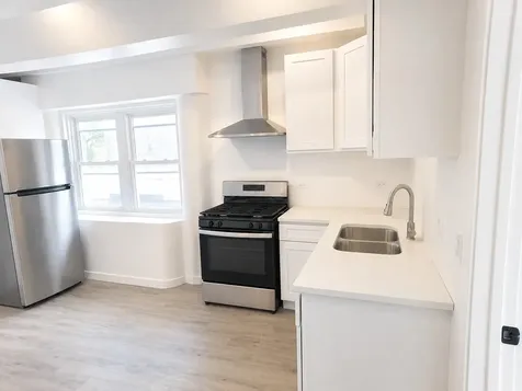 4519 West Thomas Street Chicago IL 60651