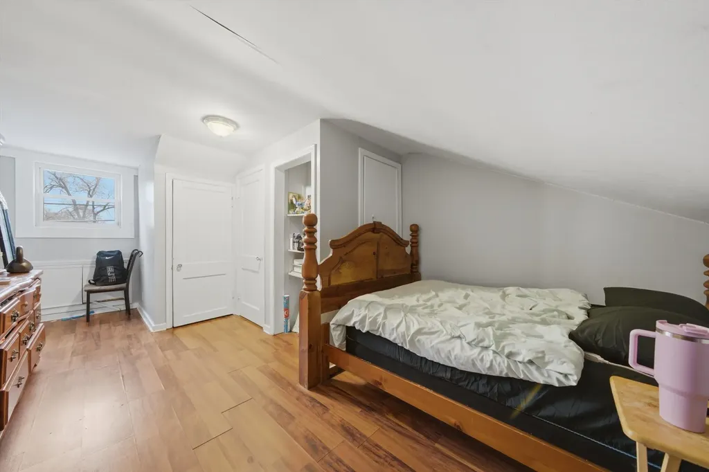 2247 East 96th Street Chicago IL 60617