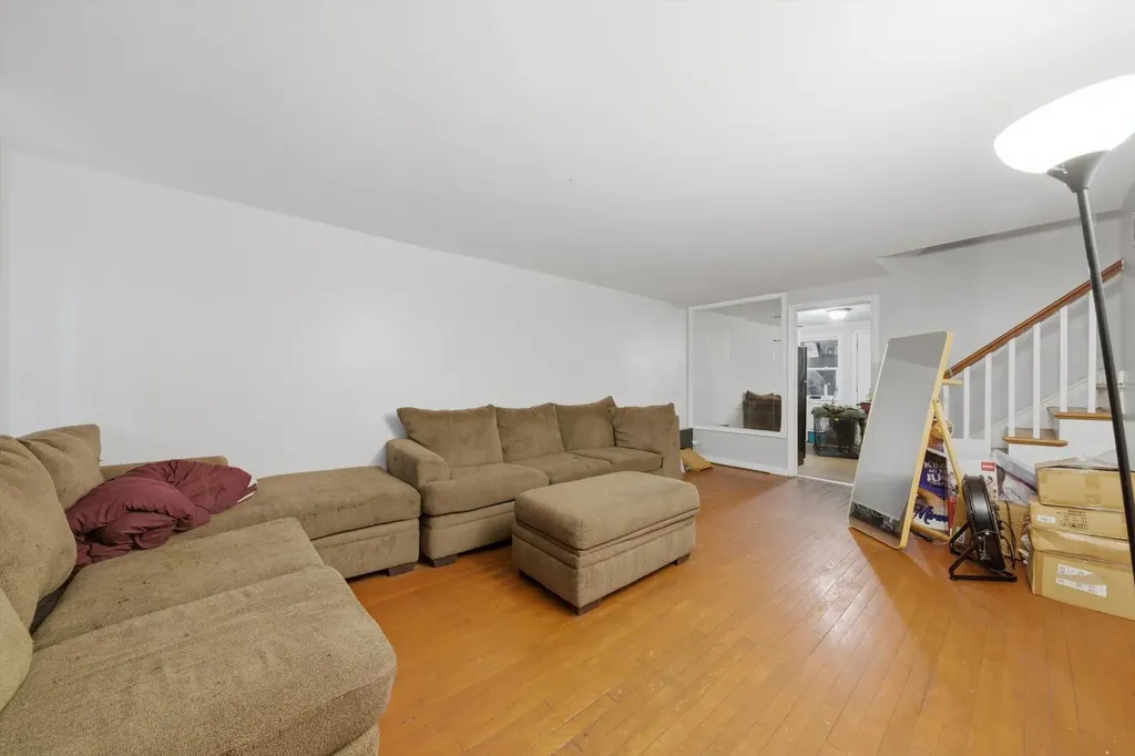 2247 East 96th Street Chicago IL 60617