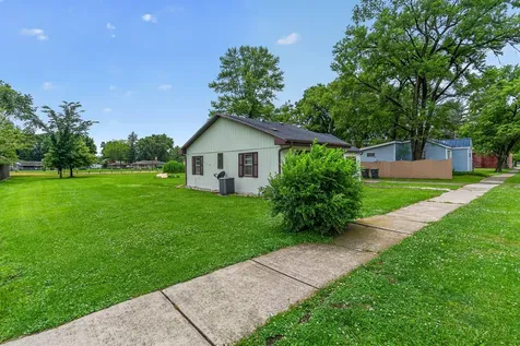 113 East North Street Braceville IL 60407
