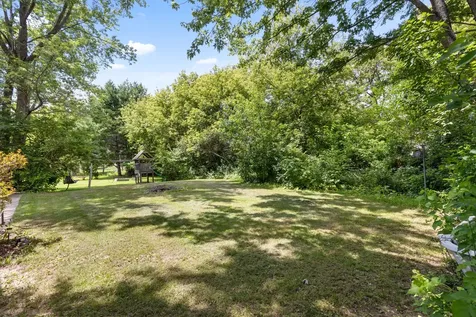 200 Bounty Drive NE Poplar Grove IL 61065