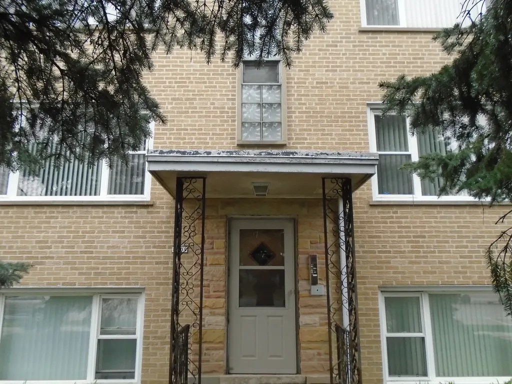 8509 North Milwaukee Avenue Niles IL 60714
