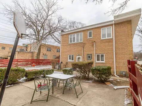 5718 West 35th Street Cicero IL 60804