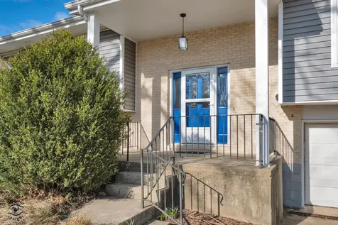 871 South Cheryl Lane Kankakee IL 60901