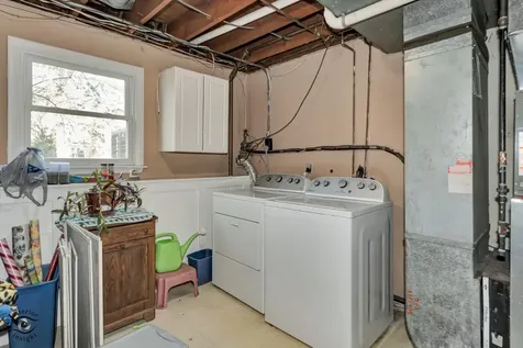 871 South Cheryl Lane Kankakee IL 60901