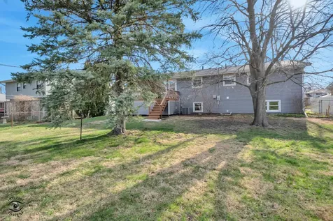 871 South Cheryl Lane Kankakee IL 60901
