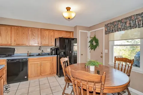 871 South Cheryl Lane Kankakee IL 60901