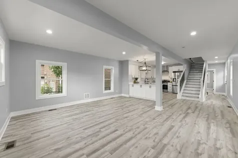 7600 West 60th Street Summit IL 60501