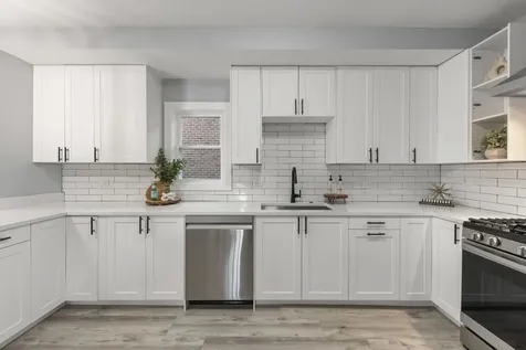 7600 West 60th Street Summit IL 60501