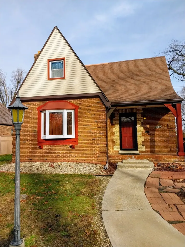 110 Forestdale Parkway Calumet City IL 60409