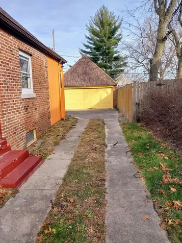 110 Forestdale Parkway Calumet City IL 60409