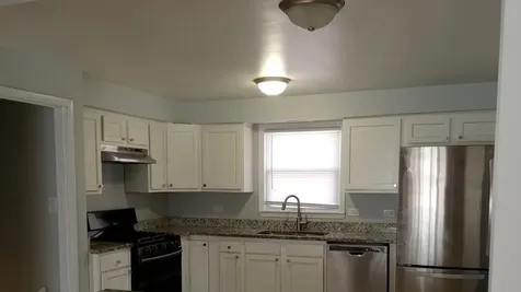 656 Saginaw Avenue Calumet City IL 60409