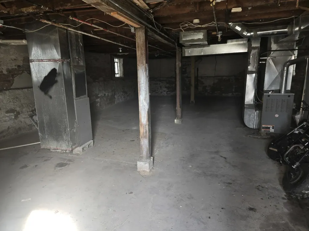 6738 South Prairie Avenue Chicago IL 60637