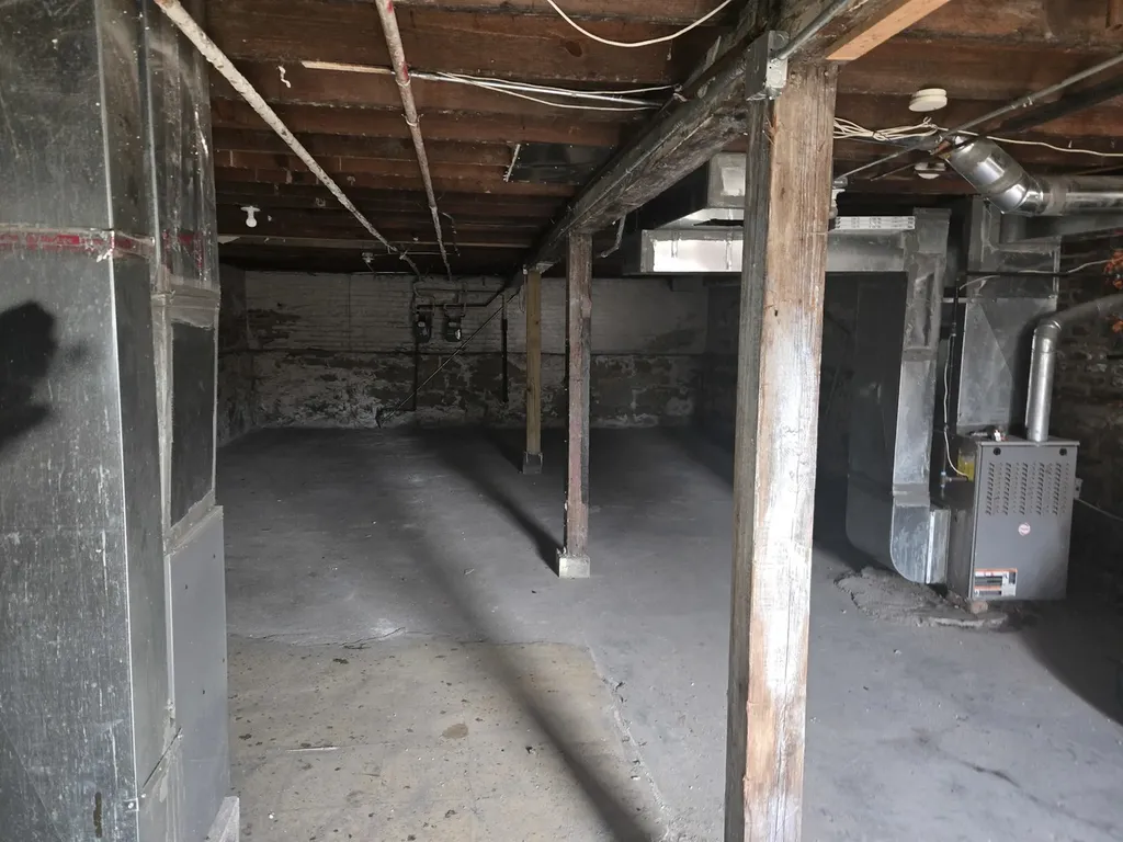 6738 South Prairie Avenue Chicago IL 60637
