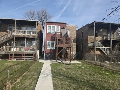 6738 South Prairie Avenue Chicago IL 60637