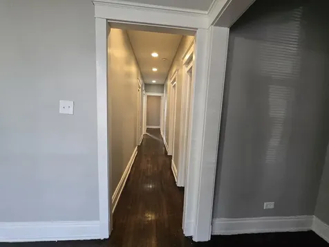 6738 South Prairie Avenue Chicago IL 60637