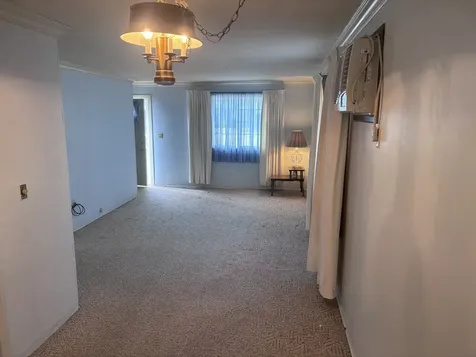 906 40TH Street Court Moline IL 61265